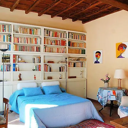 Regola Sleeps 7 Wifi Apartmán *